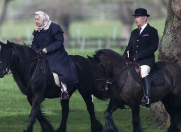 QUEEN OF OUR HEARTS: Queen Elizabeth still Riding at Age 93